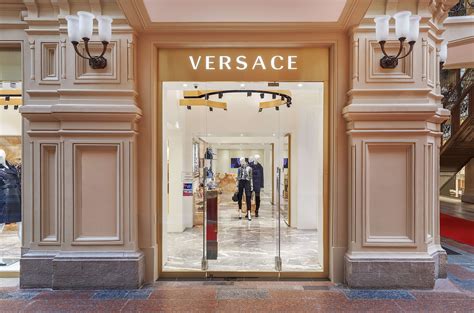 versace weltweit karte|how many versace stores worldwide.